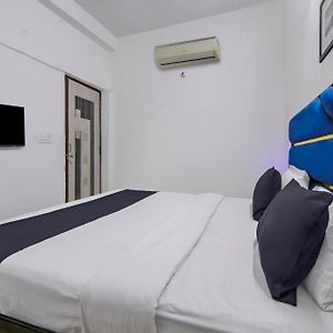 Hotel O Relax Inn